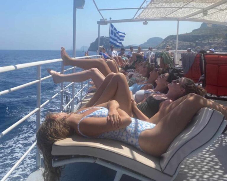 Romantika Dreams day cruise sunbathing on deck